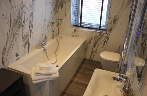 Cartworth Hotel | The Boshaw Trout