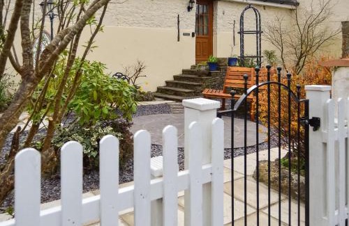 Whitland House | The Bothy