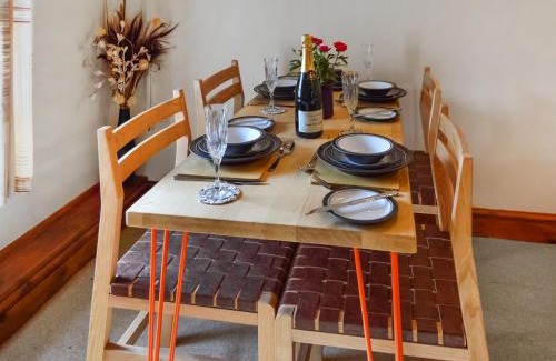 Whitland House | The Bothy