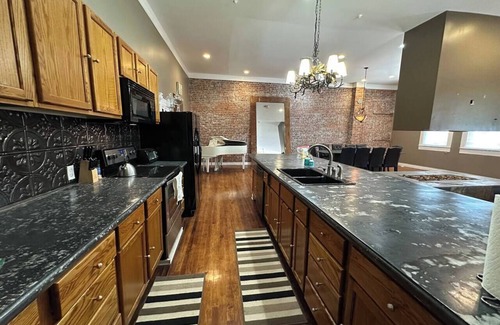 Kokomo Apartment | The Brick-Road Penthouse, Luxury Loft