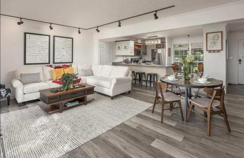 Lookout Mountain House | The Brow House with stunning views