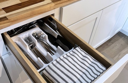 Marion Cabin | The Brunette Treehouse