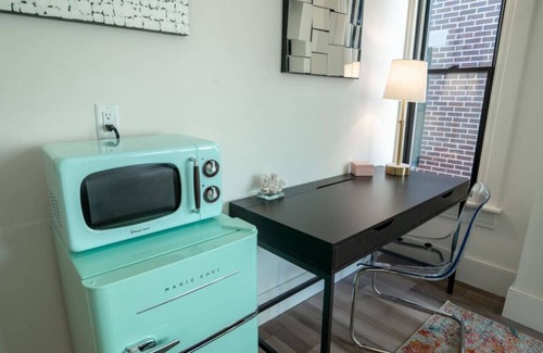 Olde Towne East House | The Buckeye Retreat Mansion