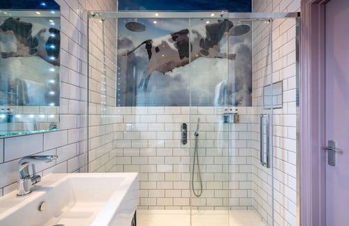 Barton Mills Hotel | The Bull Inn