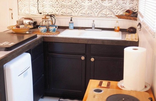 Bisbee Apartment | The Bungalow Summary: