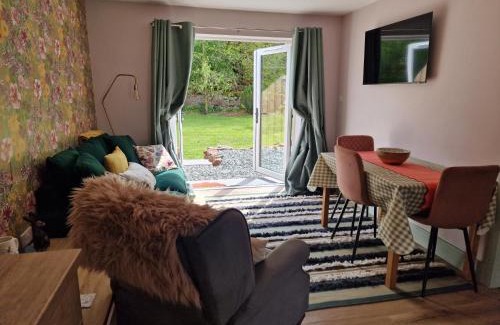 Rowrah Apartment | The Burrow by Blake View Holidays a peaceful boutique retreat 3 miles from Ennerdale- standard twin or super-king bed available