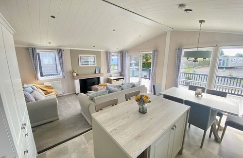 Skegness Apartment | The Buttercup Lodge - Countryside View