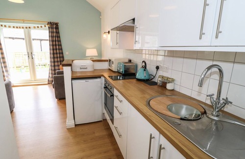 Ainley Top House | THE BUTTON BOX, with a garden in Golcar