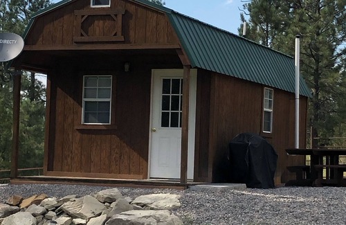 Roundup Cabin | The Cabin.a cozy little retreat