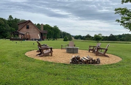 Chickamauga Cabin | The Cabin at Rock Creek Farm