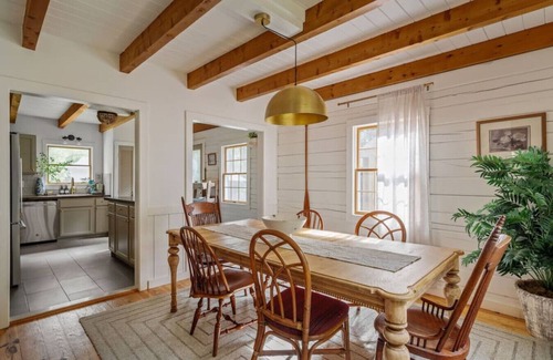 Colington Cabin | The Cabin - Unique OBX Stay, Huge Yard!