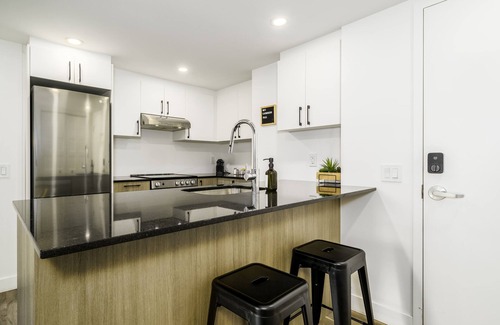 Saint-Roch Apartment | The Caiman's Nest | Parking | Pool | BBQ | WIFI