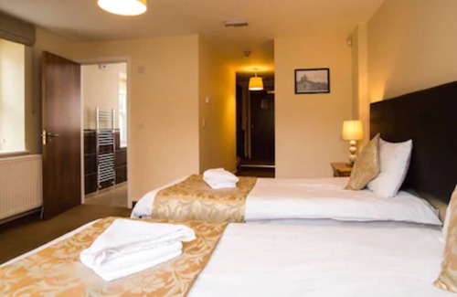 Tredegar Hotel | The Cambrian Inn