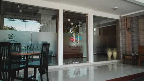 Probolinggo House | The Canal Homestay