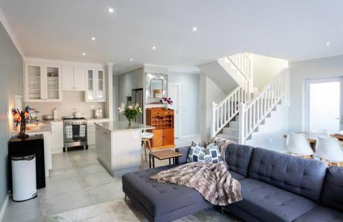 Marina Martinique Villa | The Canals