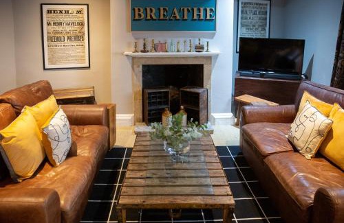 Hexham House | The Candlemakers