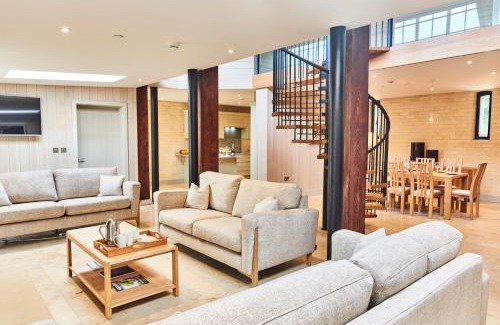 Walwick House | The Carriage House