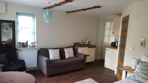 Earls Colne Bed & Breakfast | The Cartlodge B & B