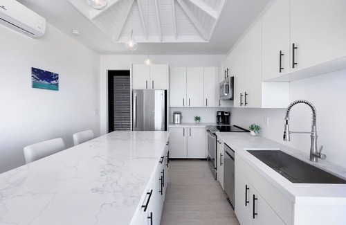Ocean Point Villa | The Casita Beachfront Villa 2 Bedroom, 2 Bathrooms