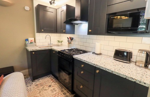 Ingleton Apartment | THE CELLS, with open fire in Ingleton