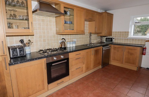 Dol-y-Gaer Cottage | The Chapel