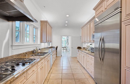 Florida Gulf Coast House | The Charm of Boca - 5 Bedroom in Historic District