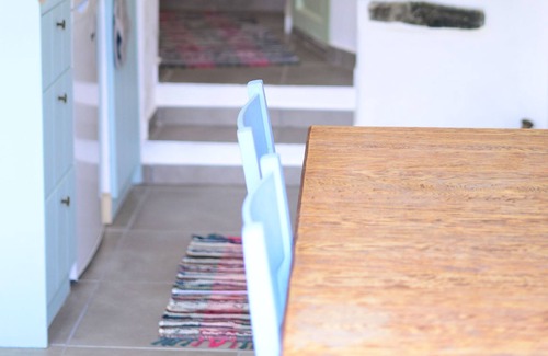 Exomvourgo House | The Cherry Tomato House. Traditional village home 3 minutes from the beach