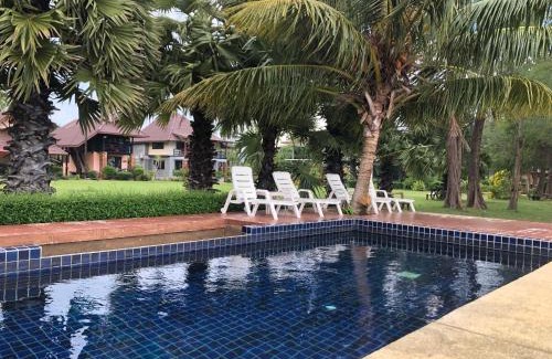 Thung Wa Hotel | The Chevalley Beach Resort