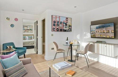 The City of London Apartment | The Chronicle by Supercity Aparthotels