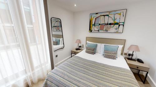 The City of London Apartment | The Chronicle by Supercity Aparthotels