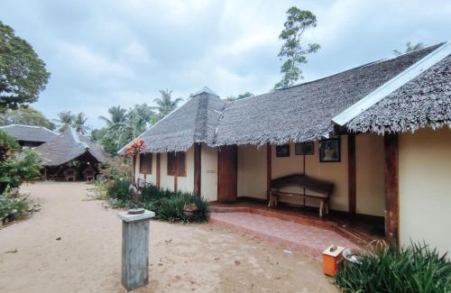 San Lorenzo Hotel | The Clara Beach and Guest House