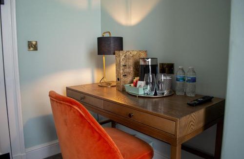 Prescot Hotel | The Clock Face Prescot