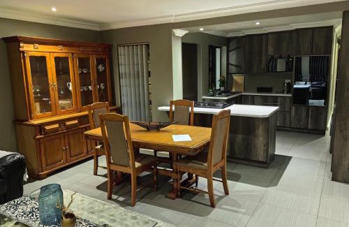 Port Elizabeth Apartment | The Close