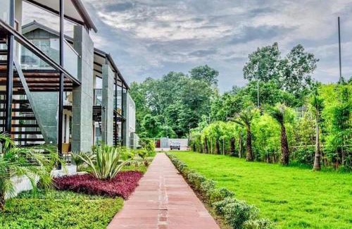 Bail Parao Resort | The Cloyster Resort and Spa