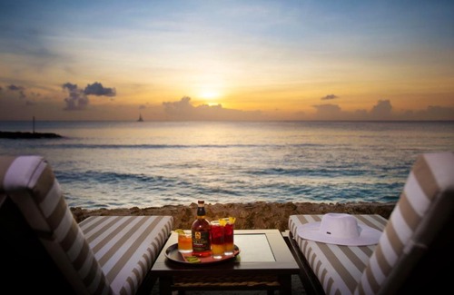 Sunset Crest Resort | The Club Barbados - All Inclusive - Adults Only