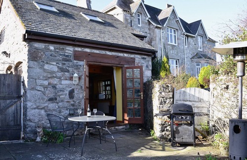 Betws yn Rhos Cottage | The Coach House at Old Vicarage Cottage