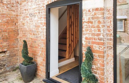 New Forest District House | The Coach House