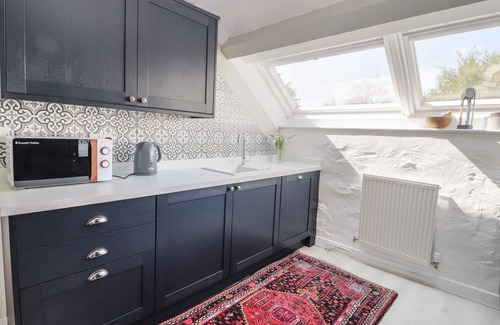 Acrefair Cottage | THE COACH HOUSE, pet friendly, with open fire in Llangollen