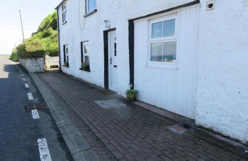 Glenariff Apartment | The Coach House Self Catering Apartments