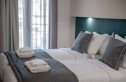 Kallithea Hotel | The Convo Athens Riviera