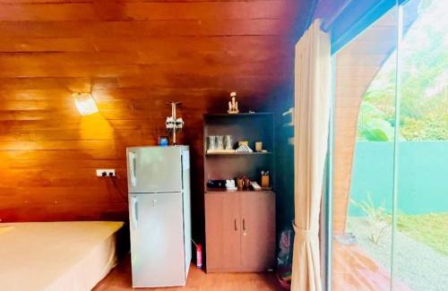 Karandeniya Villa | The Coppers Glamping Pod Villa with Pool