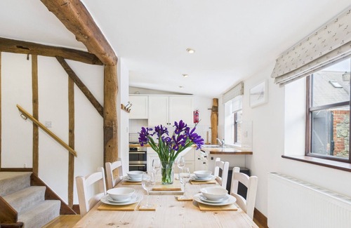Ryde House | The Cote, Little Upton Farm