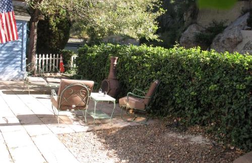 Bisbee House | The Cottage at Castle Rock