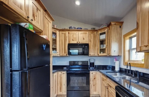 Dandridge Cottage | The Cottage on Douglas Lake Cove