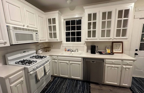 Highlands - Perkins Cottage | The Cottage on Tulane