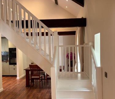 Ballykelly House | The Cottage, Walworth Demesne