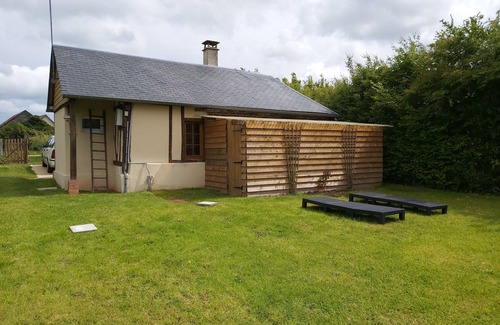 Beaumesnil House | the country cottage