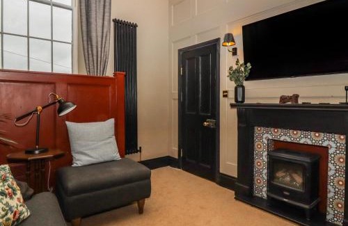 Ingleton House | The Court