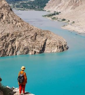 Hunza House | The cozy corner inn