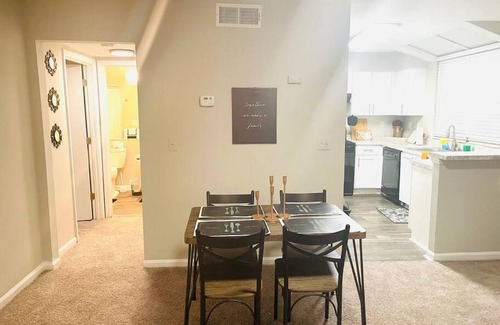 Sandy Springs Apartment | The Cozy Suite -1 bdrm- 30 mins from everything